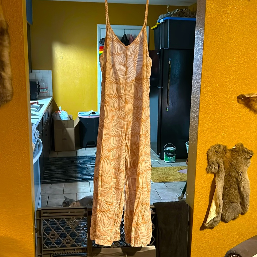 Leaf-Pattern Tan and white jumpsuit, Women’s Size S
